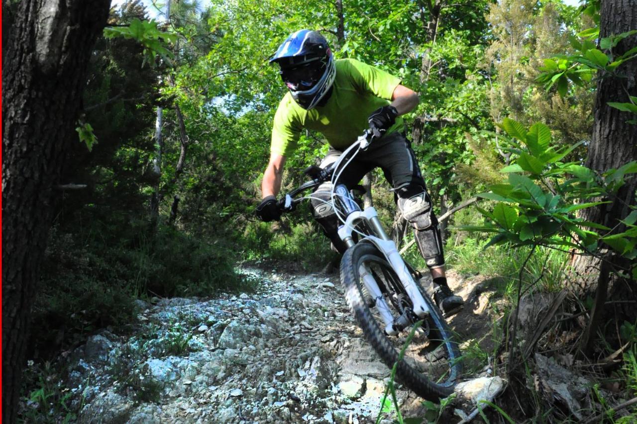 Residence Finale Bike And Beach Finale Ligure Ngoại thất bức ảnh